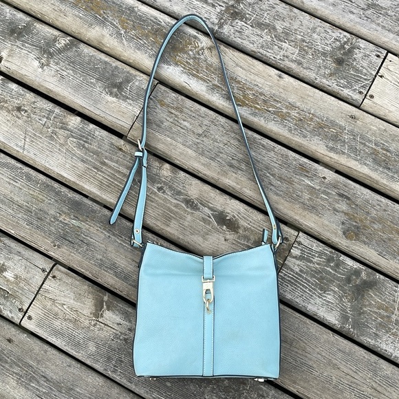 New Simply Noelle Cobblestone Hobo Bag - Picture 2 of 10